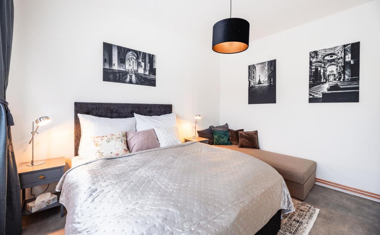 Silvie Apartments - Lazecka ออลอโมตซ์ ภายนอก รูปภาพ